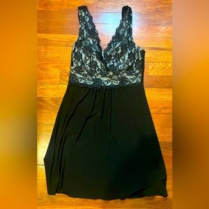 Little black dress size small